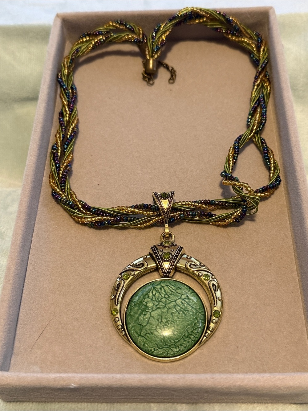 Vintage-Inspired Gold Necklace with Green Stone Pendant